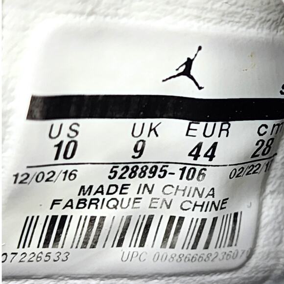 Jordan 11 Retro Low UNC Blue OG Rare Sneakers 528895-106 US 10 - Preowned - Picture 10 of 10